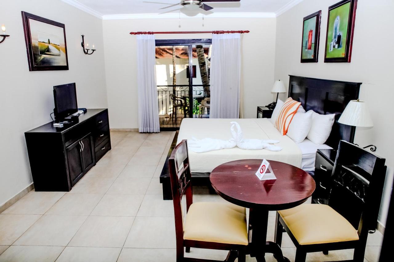 Hotel Seranta Brisas De Bavaro (Adults Only) Punta Cana Esterno foto
